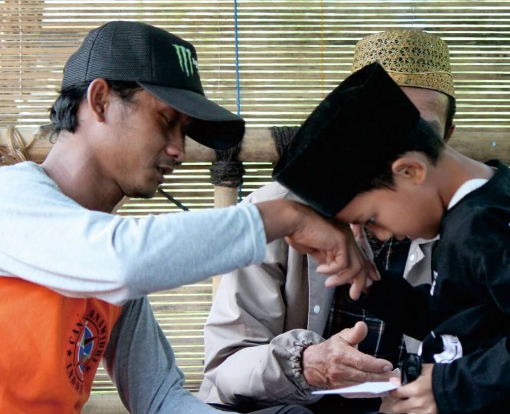 Santunan yatim di Bhumi Cantigi, camping di Bhumi cantigi